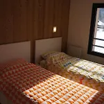 Modern 2Br 5* Pool Gym Spa Garage Mont-Blanc View
